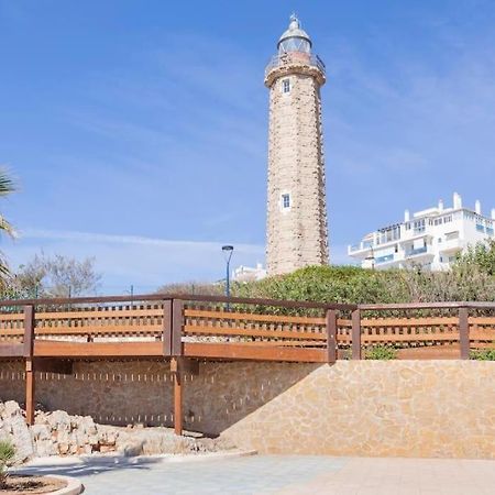 Vista Al Faro Apartment เอสเตโปนา ภายนอก รูปภาพ