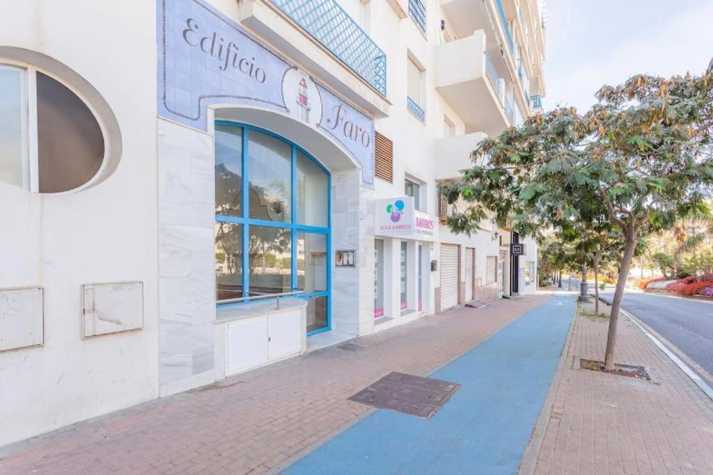 Vista Al Faro Apartment เอสเตโปนา ภายนอก รูปภาพ
