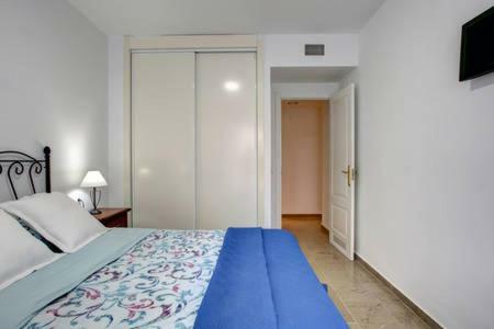 Vista Al Faro Apartment เอสเตโปนา ภายนอก รูปภาพ