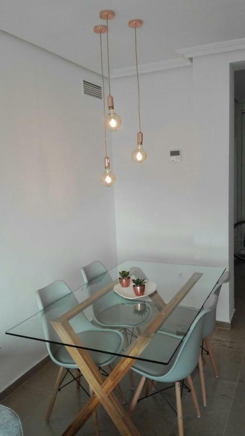 Vista Al Faro Apartment เอสเตโปนา ภายนอก รูปภาพ